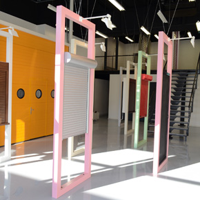 Proiectul showroomului de usi de garaj MCA de la Timisoara, selectat la Bienala de Arhitectura 2014