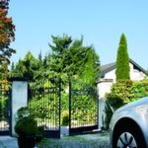 Revista Fereastra: automatizari MCA pentru porti batante